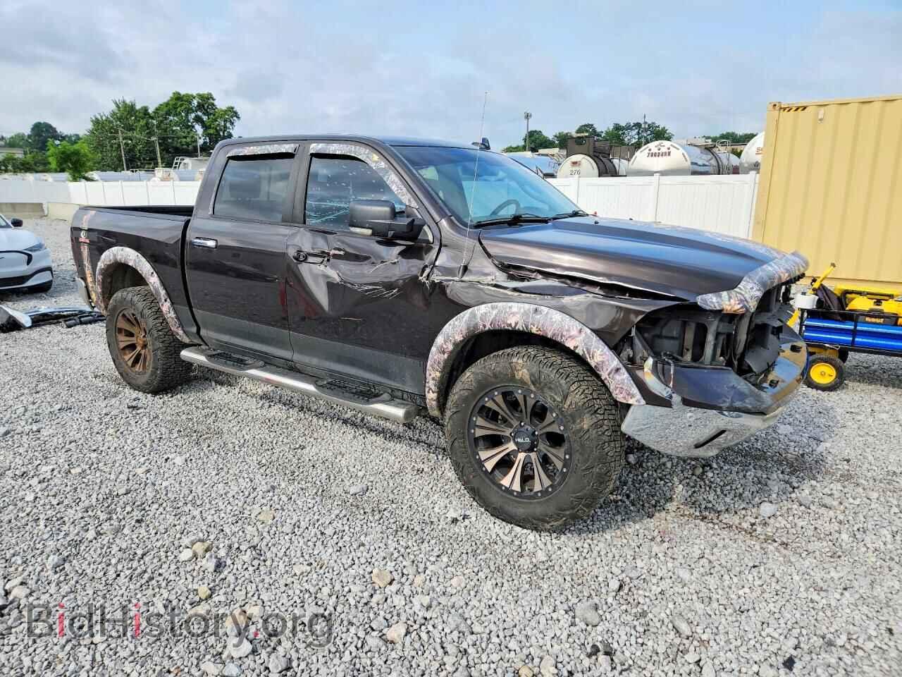 2016 RAM 1500 - VIN: 3C6RR7LT7GG240901 - Фото 4