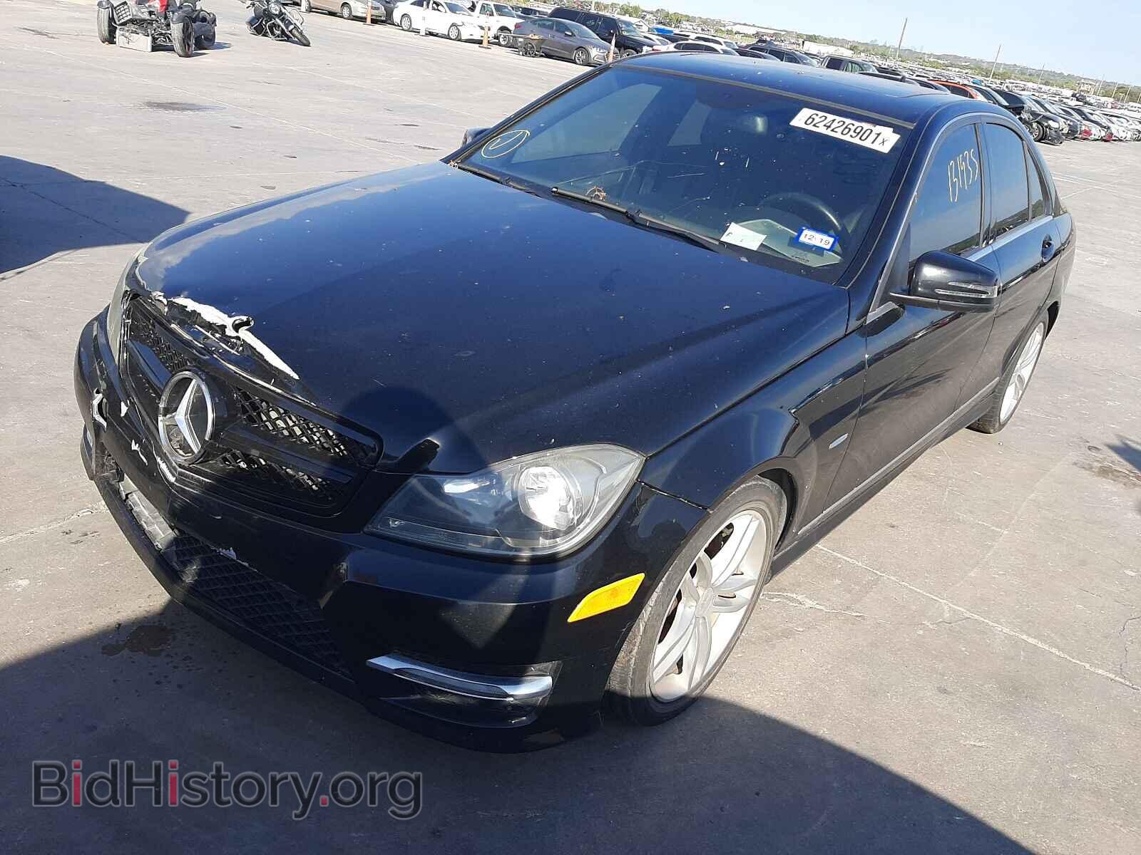 2012 MERCEDES-BENZ C-CLASS - VIN: WDDGF4HB2CA632058 - Фото 2