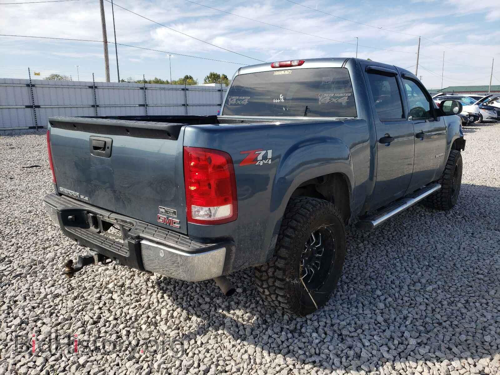 2007 GMC SIERRA - VIN: 2GTEK13C471552465 - Фото 4