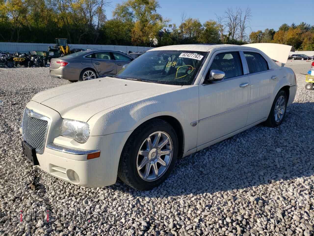 2006 CHRYSLER 300 - VIN: 2C3KA63H86H530817 - Фото 2