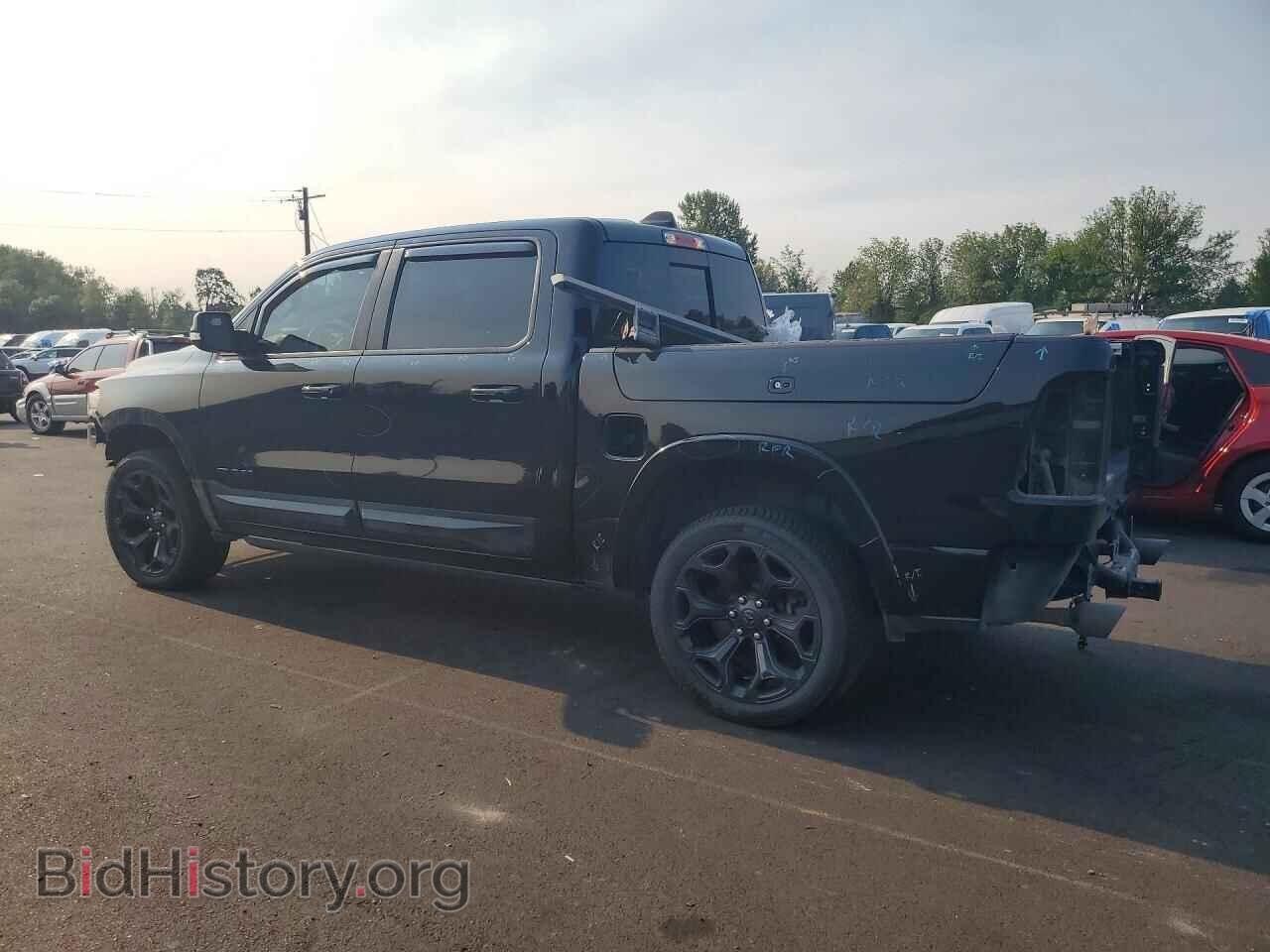 2020 RAM 1500 - VIN: 1C6SRFHM3LN207067 - Photo 2