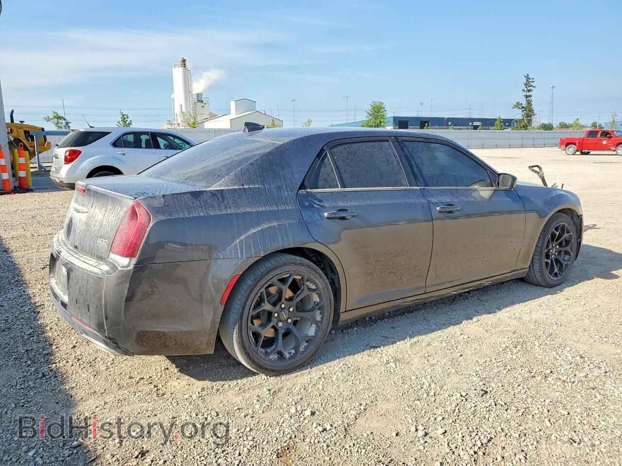 2019 CHRYSLER 300 - VIN: 2C3CCAAG8KH679332 - Photo 3