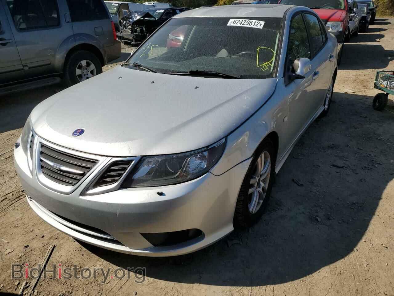 2011 SAAB 9 3 - VIN: YS3FA4CY4B1312375 - Photo 2