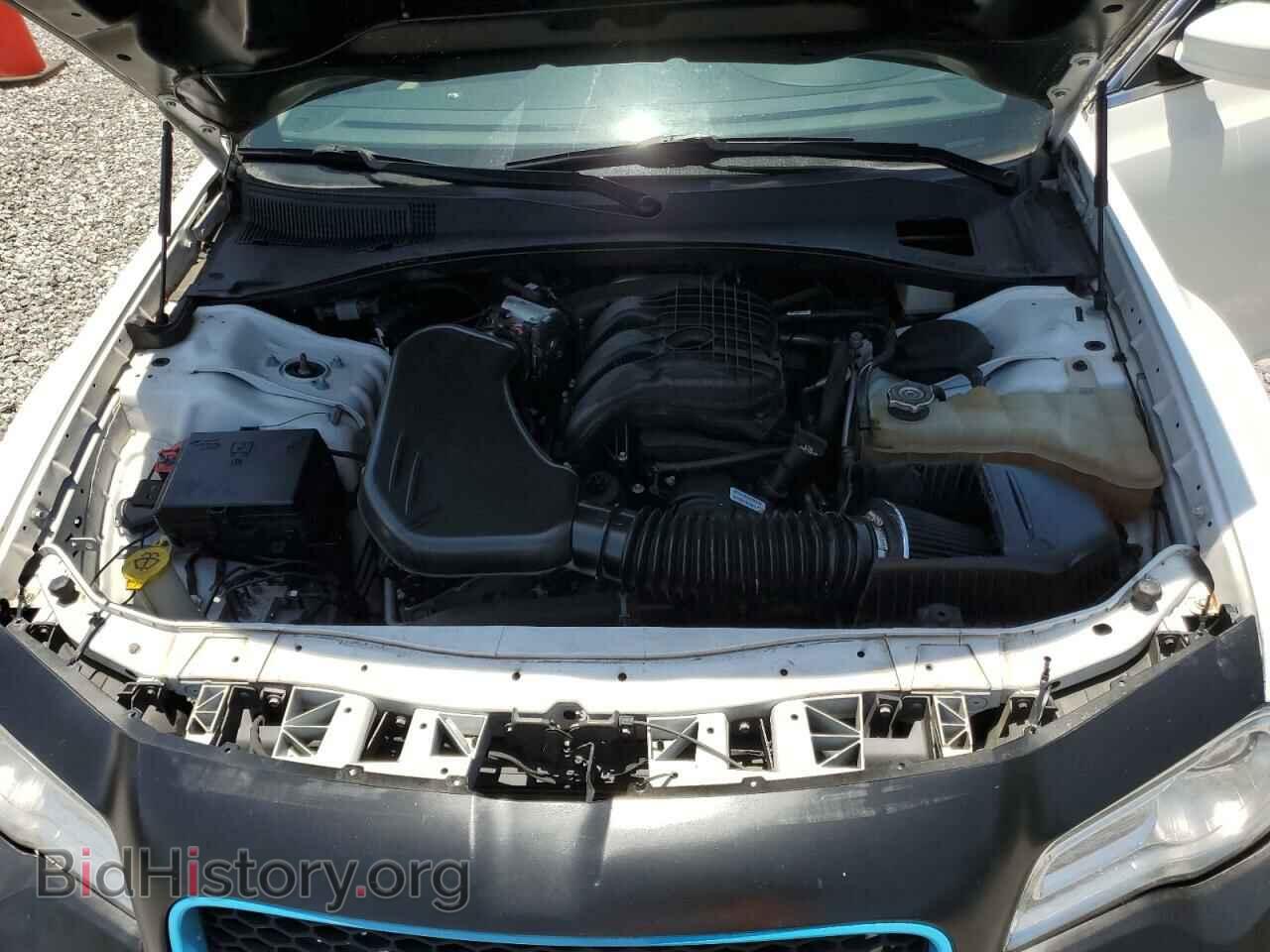 2019 CHRYSLER 300 - VIN: 2C3CCAAG3KH654533 - Фото 11