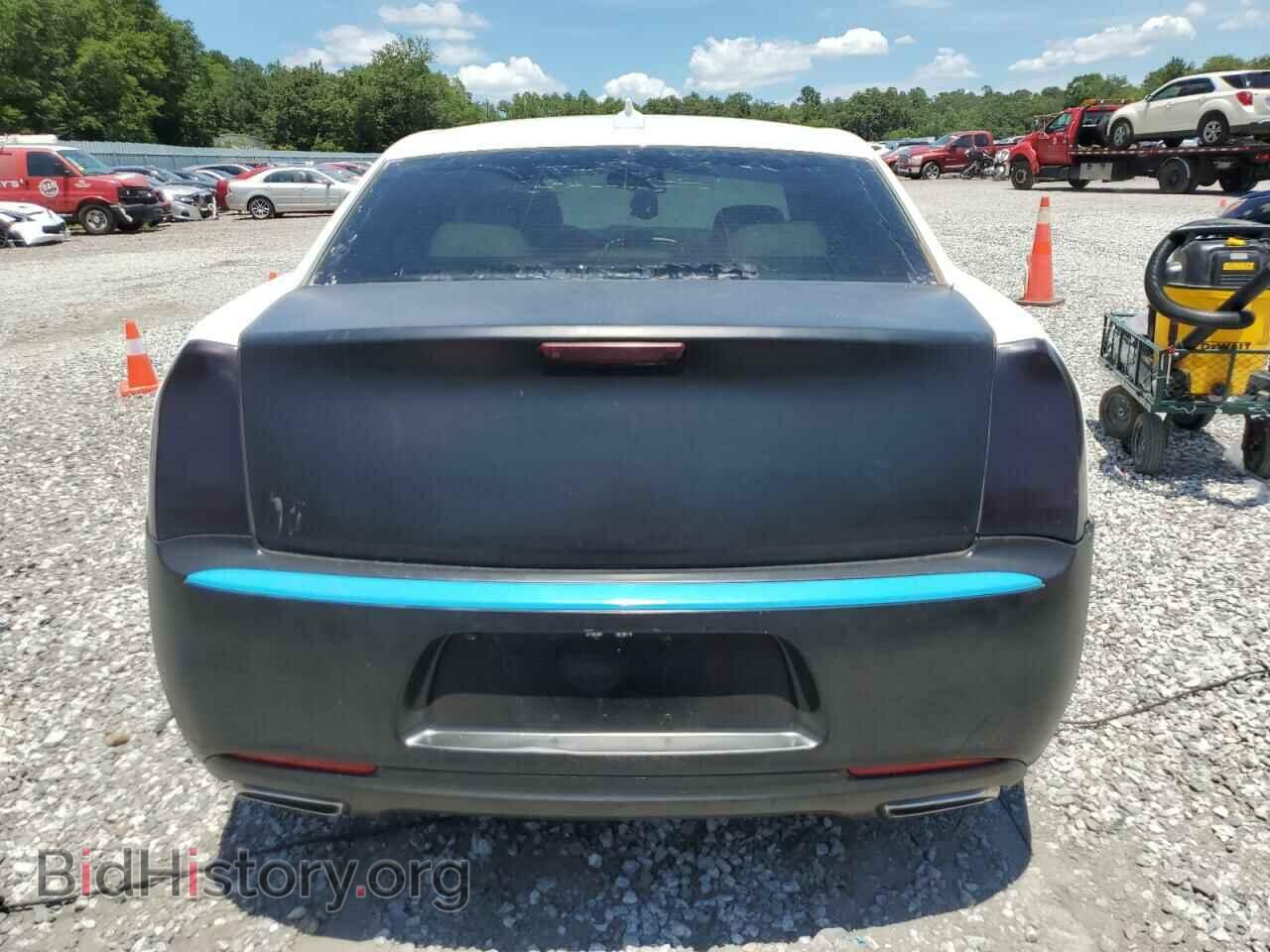 2019 CHRYSLER 300 - VIN: 2C3CCAAG3KH654533 - Фото 6
