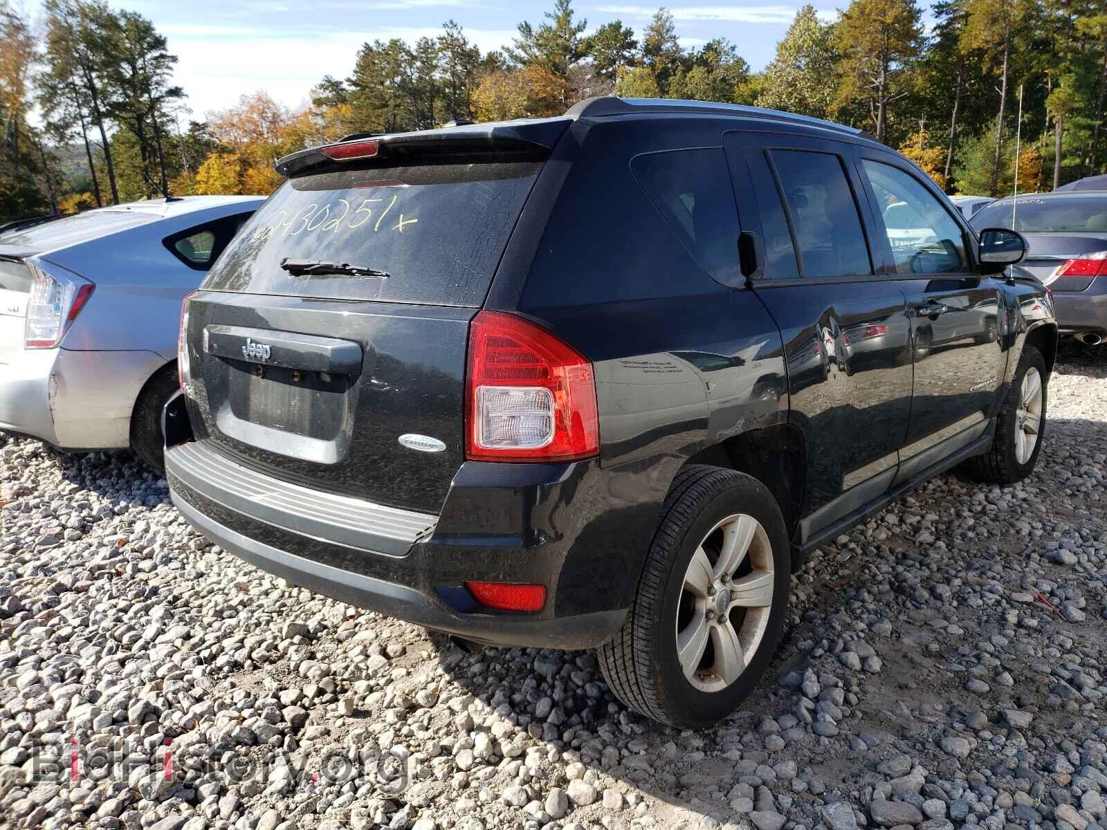 2011 JEEP COMPASS - VIN: 1J4NF1FB3BD134199 - Фото 4