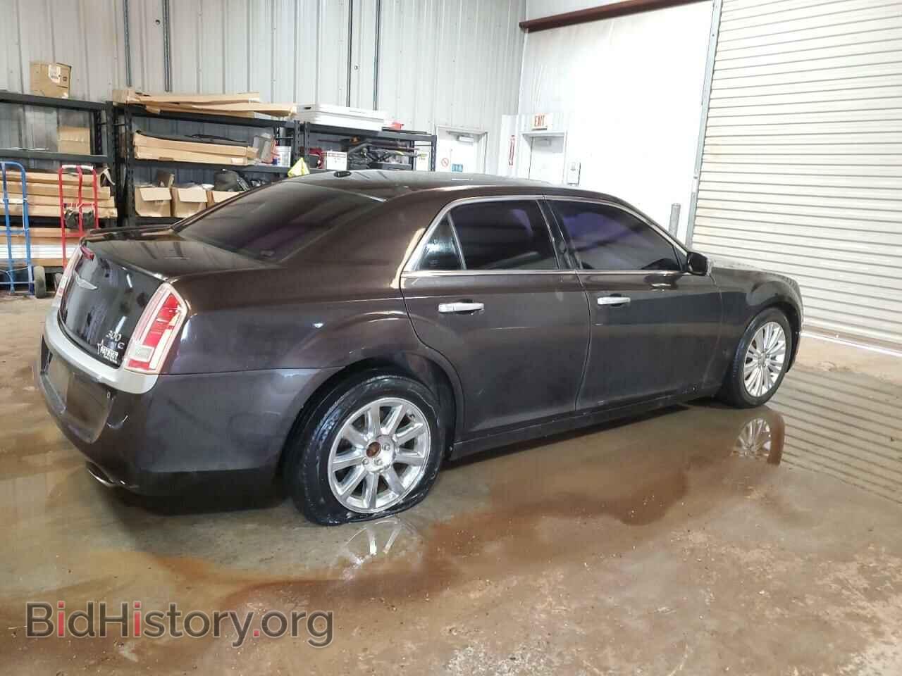 2013 CHRYSLER 300 - VIN: 2C3CCAST6DH567353 - Фото 3