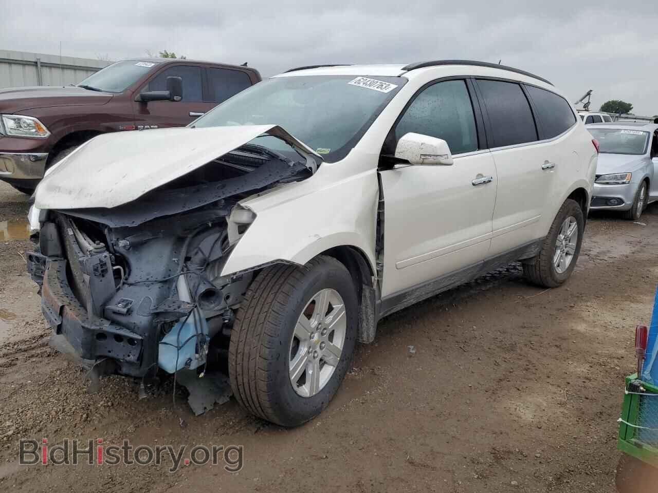 Фотография 1GNKRJED9CJ100197 - CHEVROLET TRAVERSE 2012