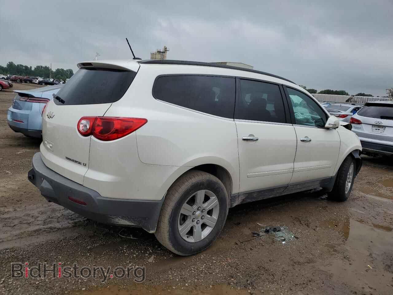 2012 CHEVROLET TRAVERSE - VIN: 1GNKRJED9CJ100197 - Фото 3