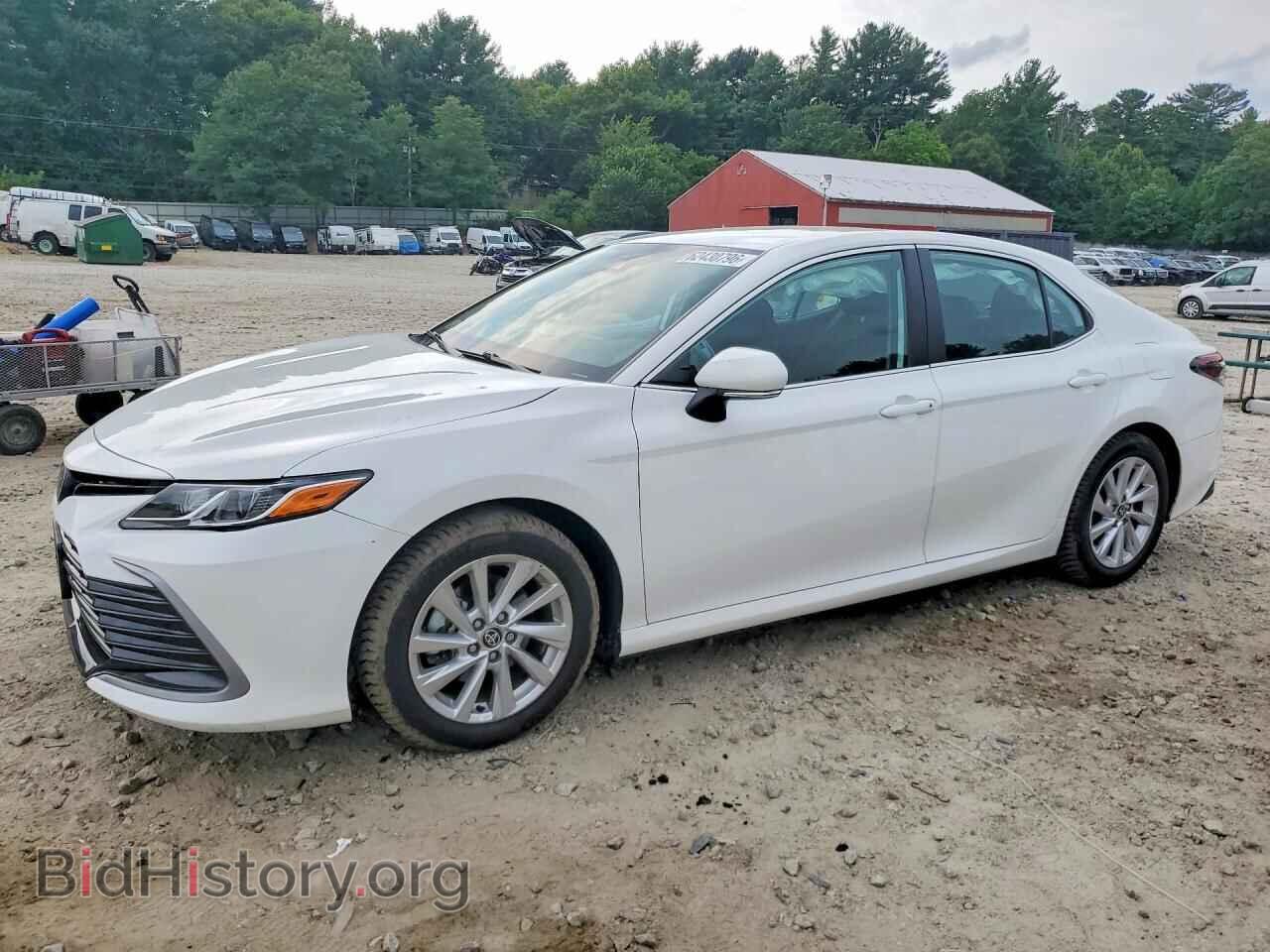 Фотография 4T1C11BK2RU112945 - TOYOTA CAMRY 2024