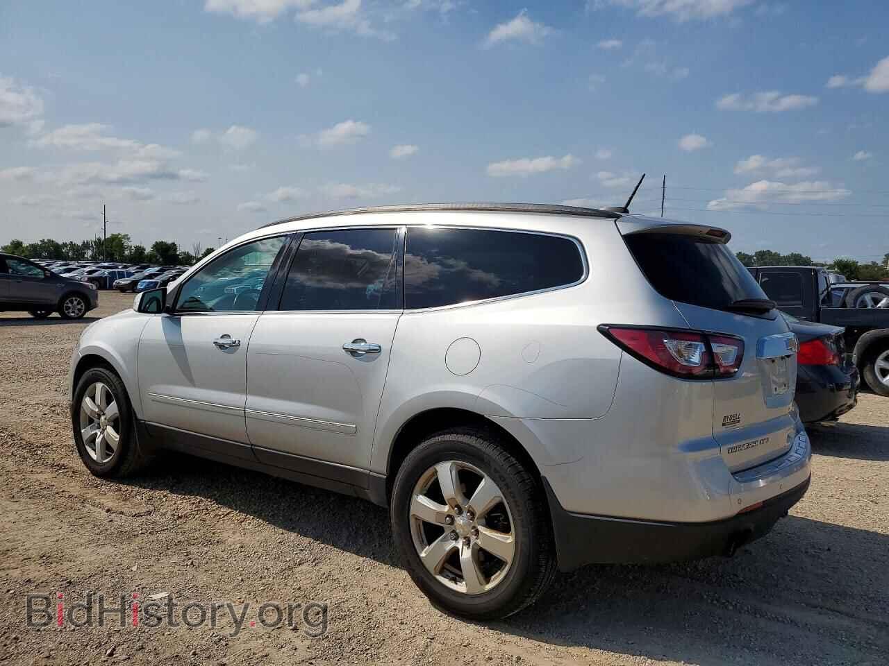 2017 CHEVROLET TRAVERSE - VIN: 1GNKVJKD0HJ127618 - Фото 2