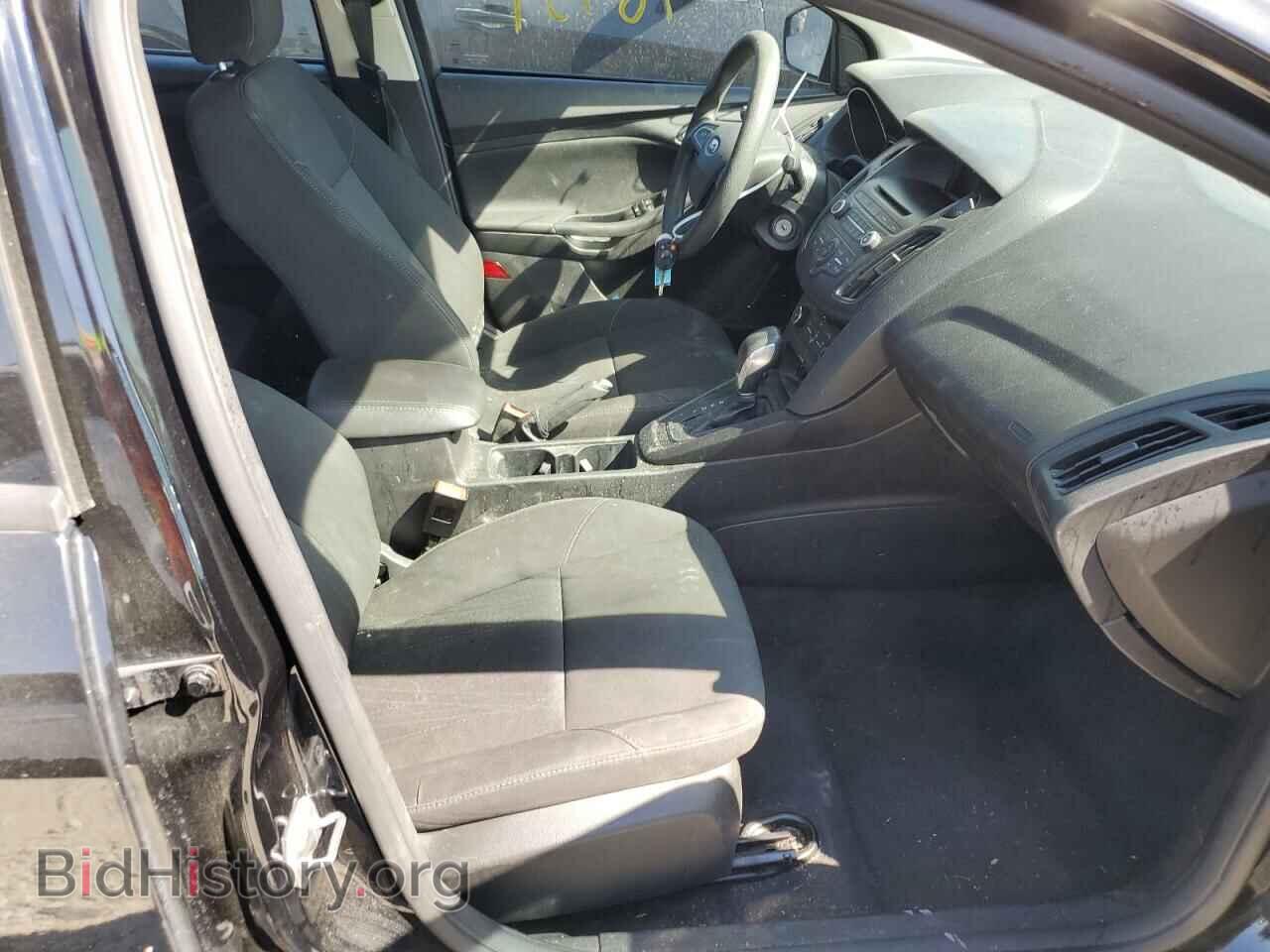 2017 FORD FOCUS - VIN: 1FADP3F28HL229615 - Photo 5