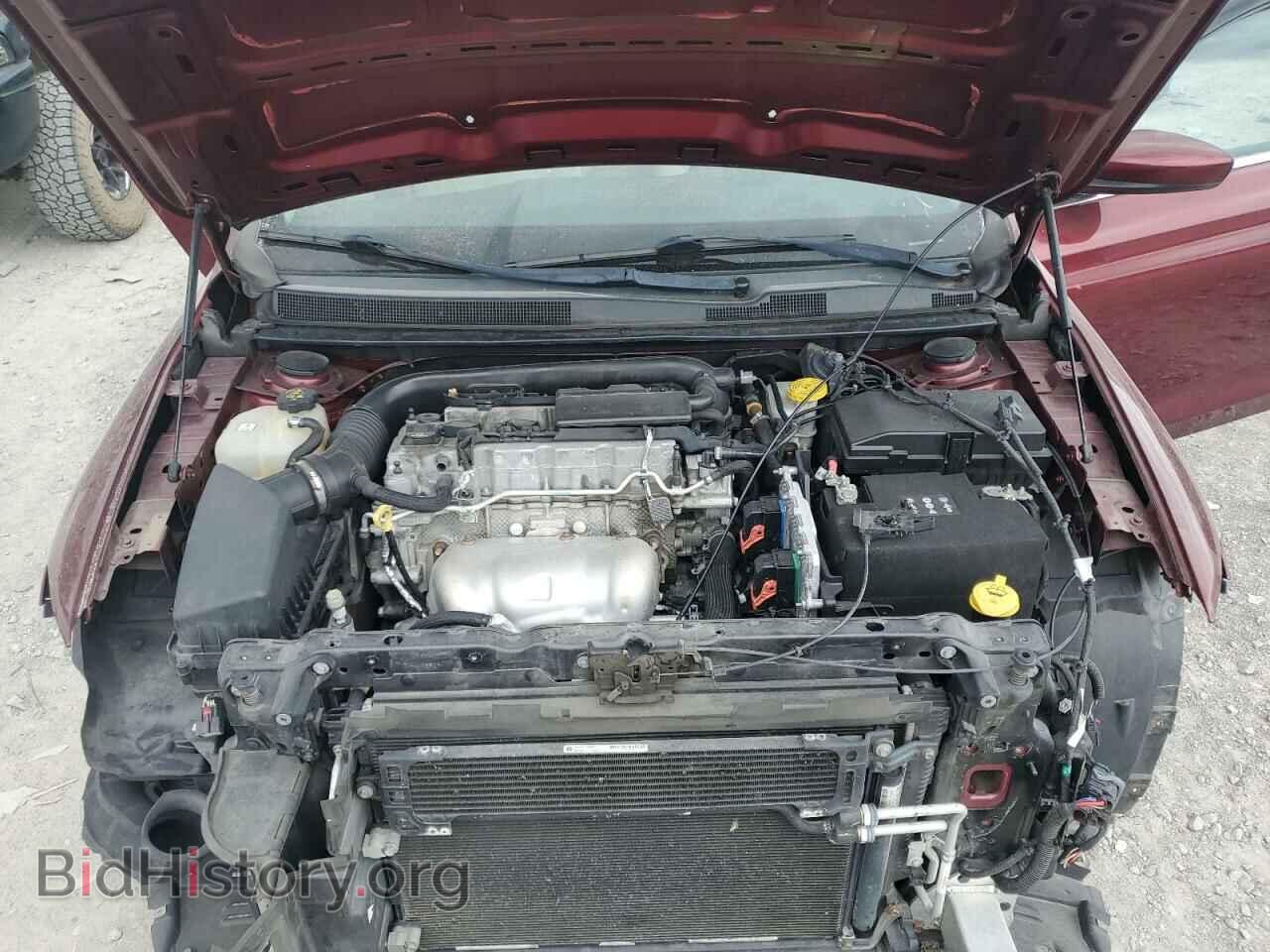 2016 CHRYSLER 200 - VIN: 1C3CCCAB5GN101073 - Фото 11