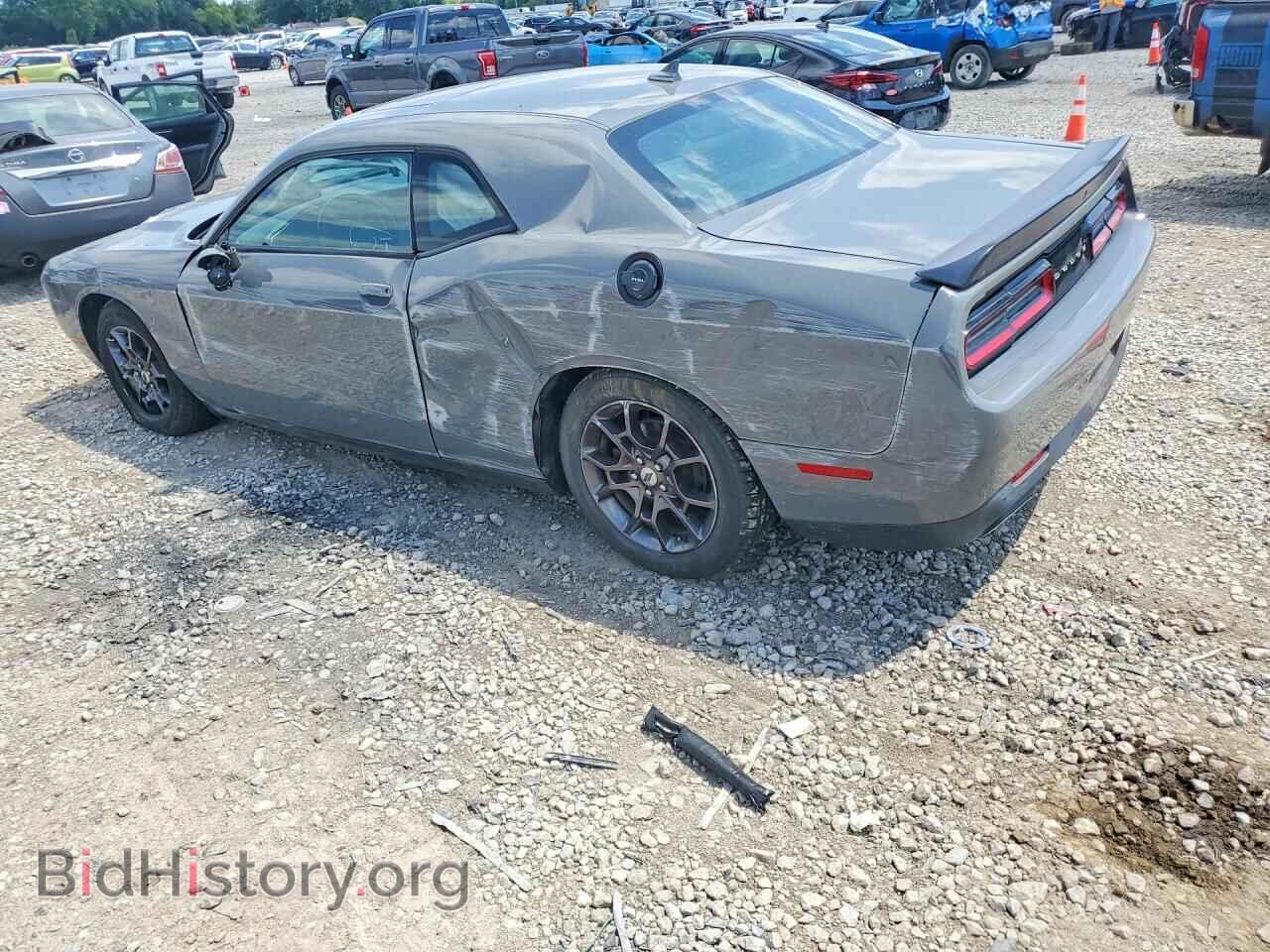 2018 DODGE CHALLENGER - VIN: 2C3CDZGG5JH252773 - Фото 2
