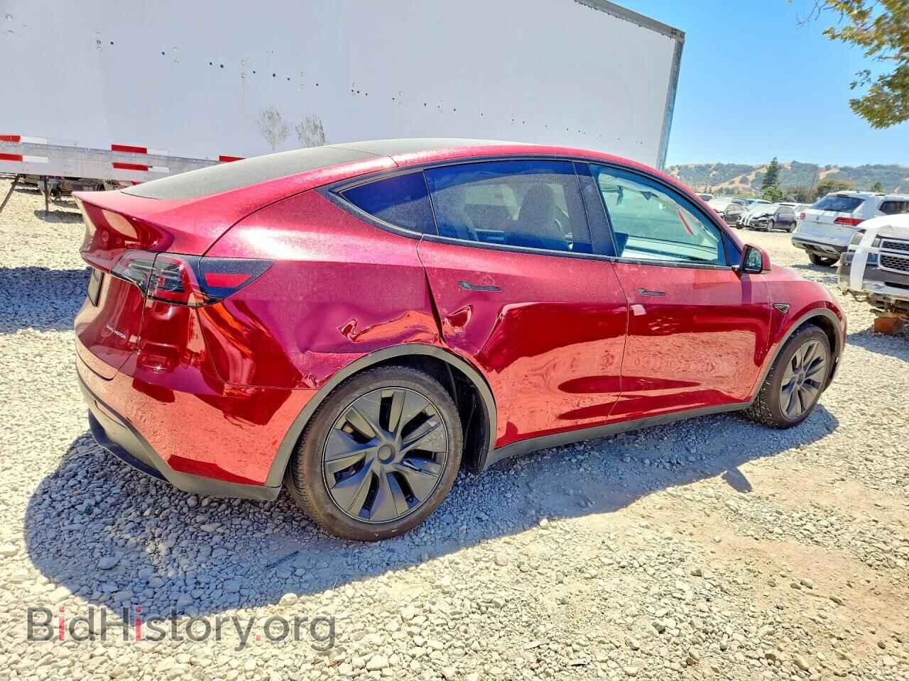 2025 TESLA MODEL Y - VIN: 7SAYGDEE1SF286409 - Photo 3