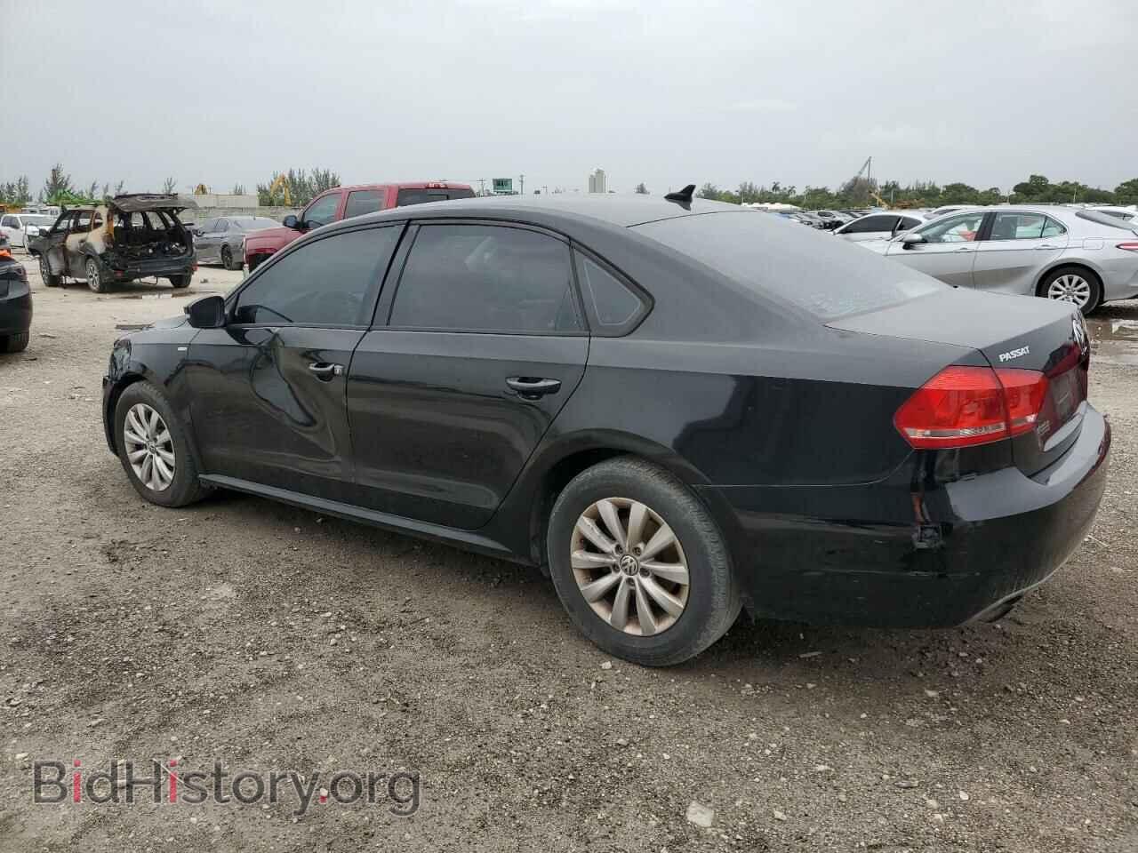 2015 VOLKSWAGEN PASSAT - VIN: 1VWAT7A38FC024984 - Фото 2