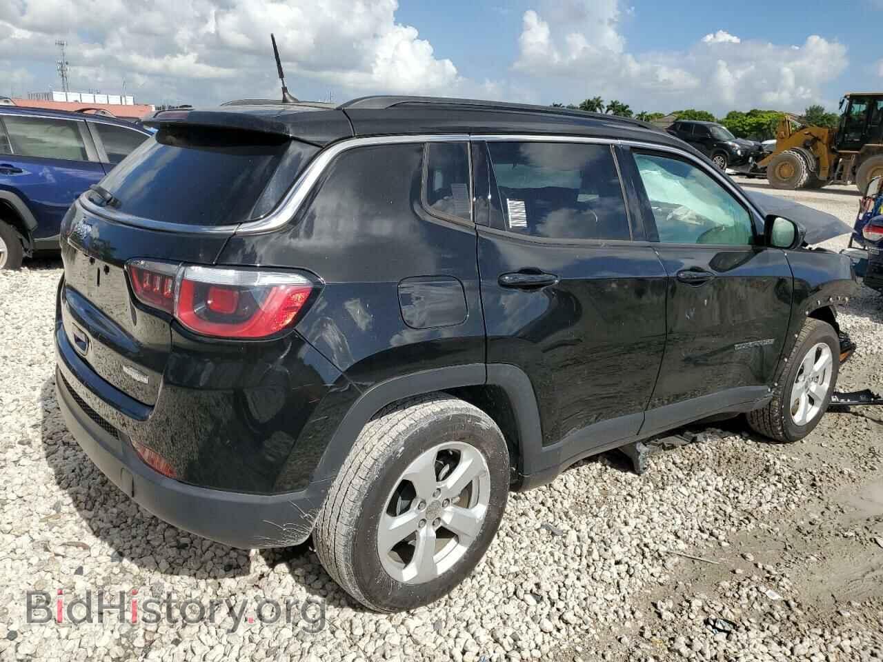 2018 JEEP COMPASS - VIN: 3C4NJCBB3JT137733 - Фото 3