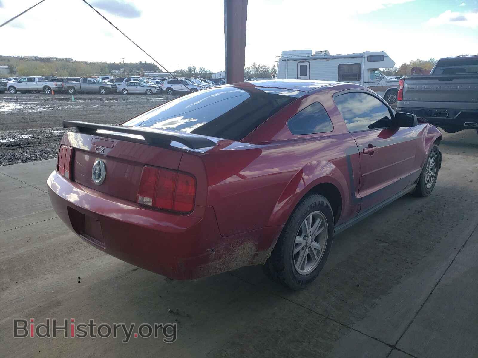 2007 FORD MUSTANG - VIN: 1ZVFT80N975365430 - Фото 4