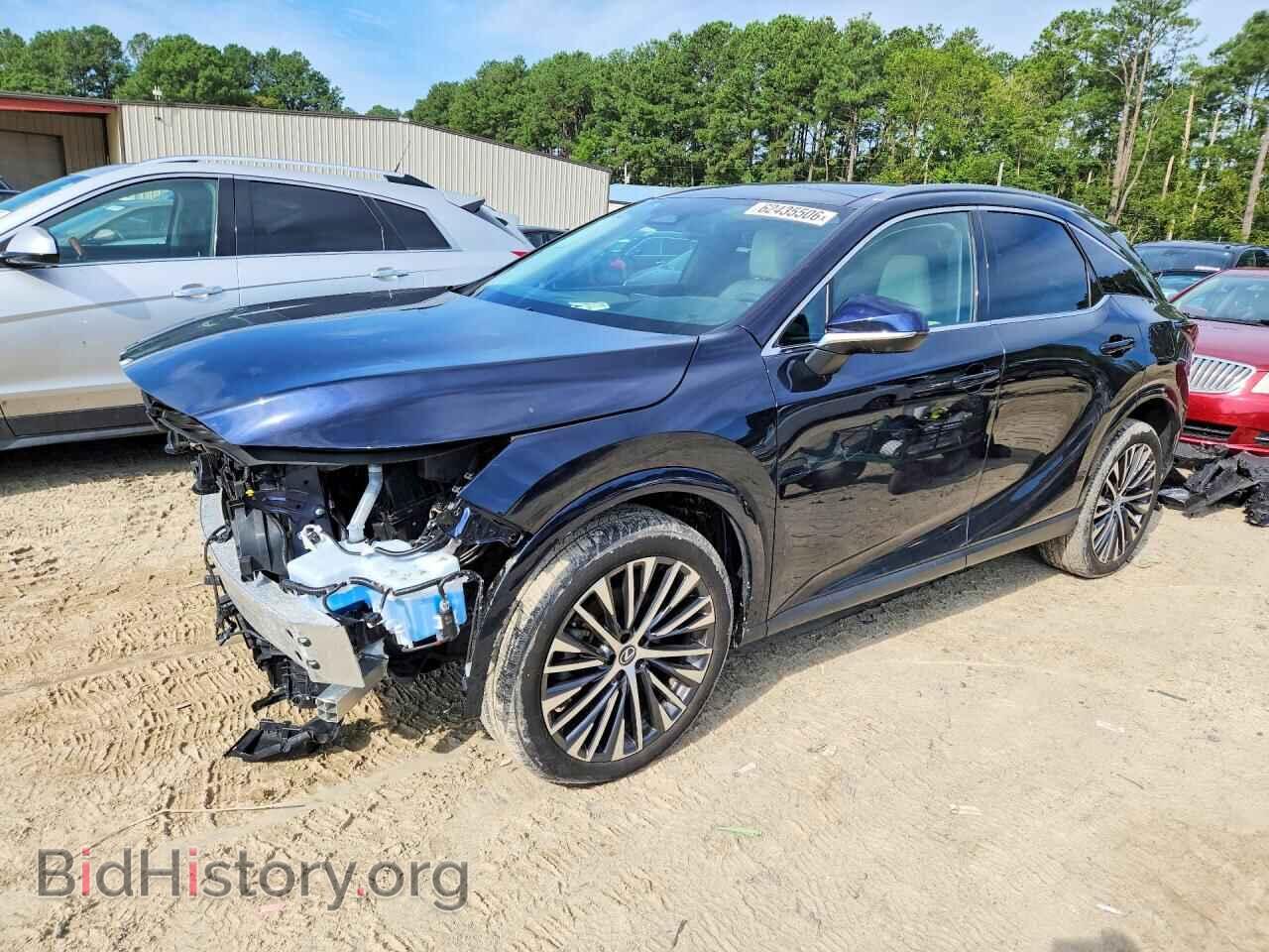 Фотография 2T2BBMCA0SC072500 - LEXUS UNKNOWN 2025
