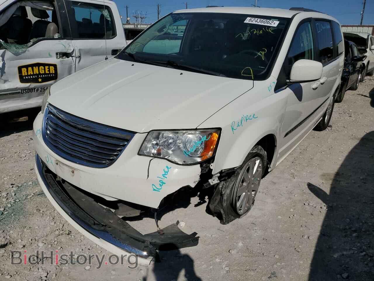2013 CHRYSLER MINIVAN - VIN: 2C4RC1BG1DR743616 - Photo 2