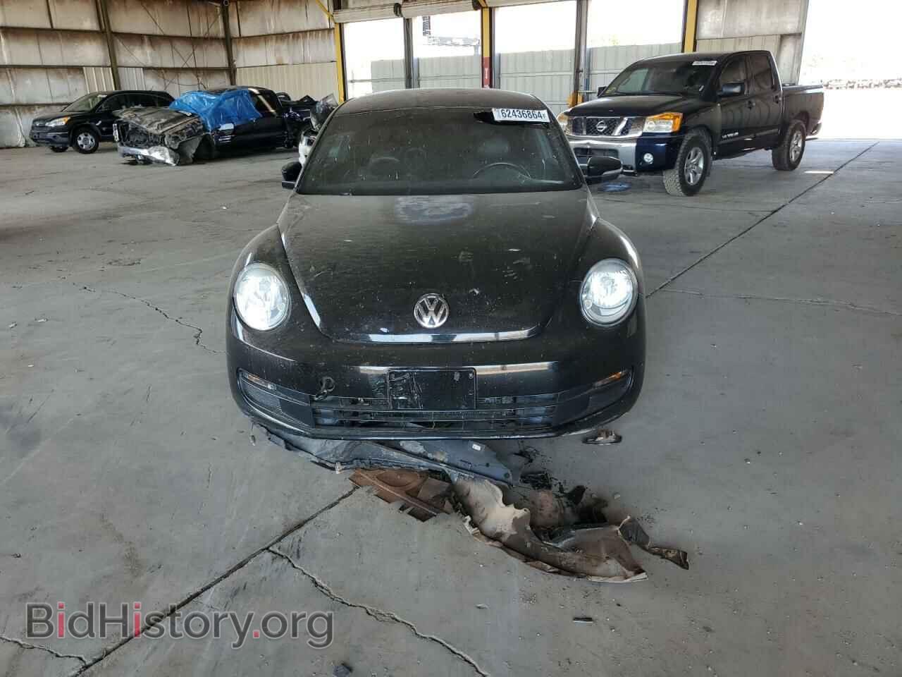 2013 VOLKSWAGEN BEETLE - VIN: 3VWJP7AT3DM685144 - Фото 5