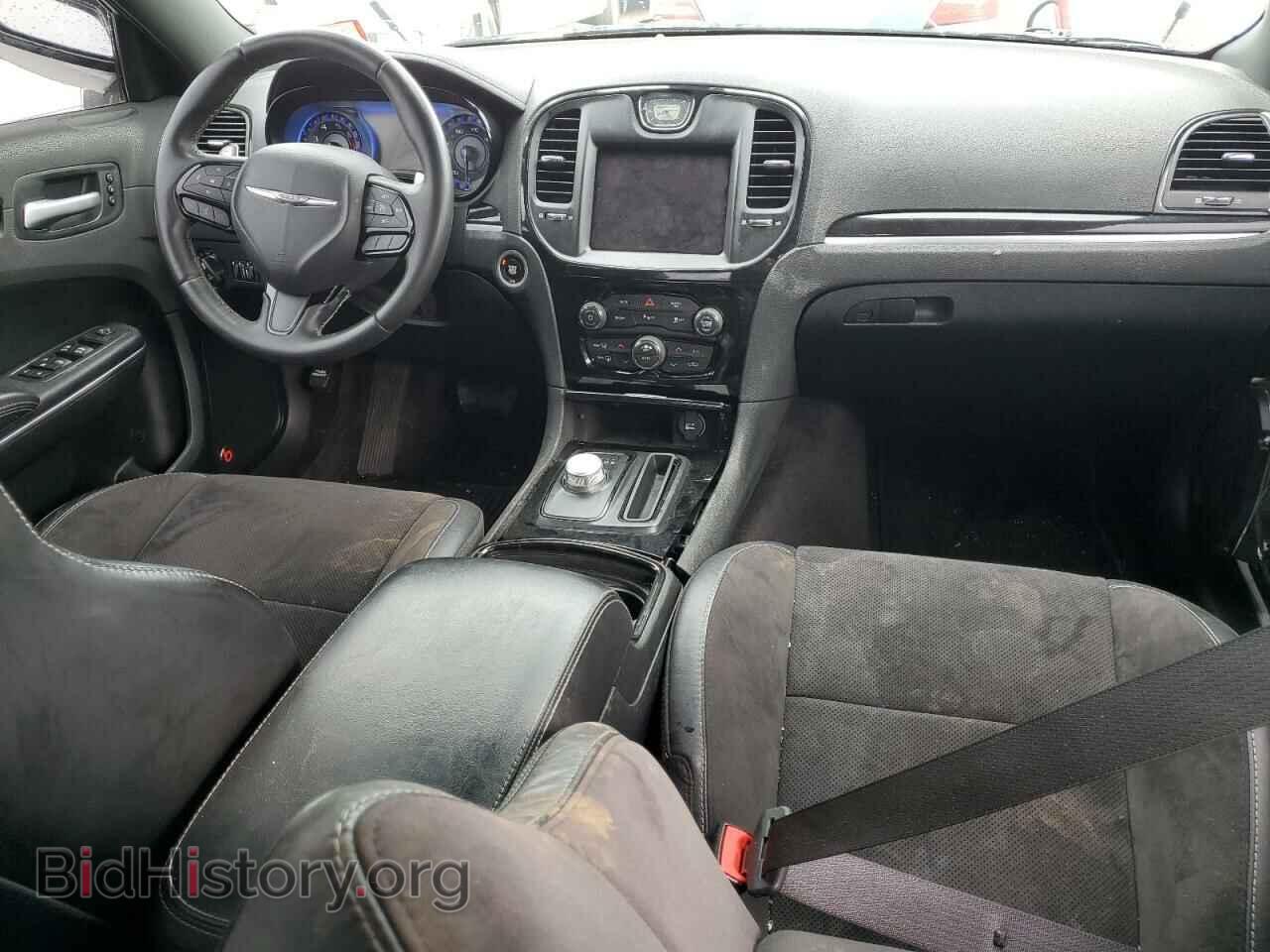 2017 CHRYSLER 300 - VIN: 2C3CCAGG9HH512509 - Фото 8
