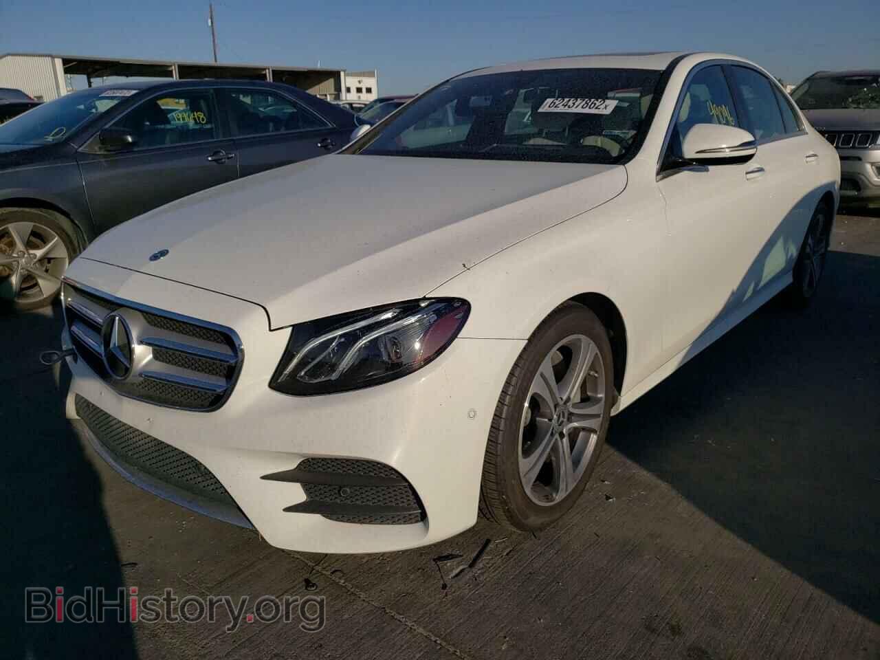 2017 MERCEDES-BENZ E-CLASS - VIN: WDDZF4JBXHA260186 - Фото 2