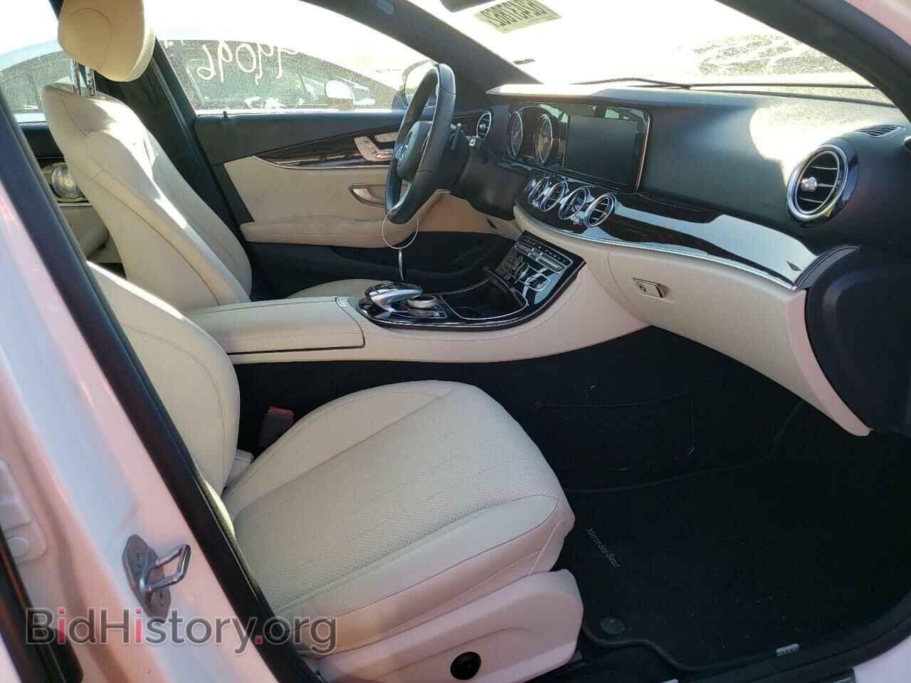 2017 MERCEDES-BENZ E-CLASS - VIN: WDDZF4JBXHA260186 - Фото 5