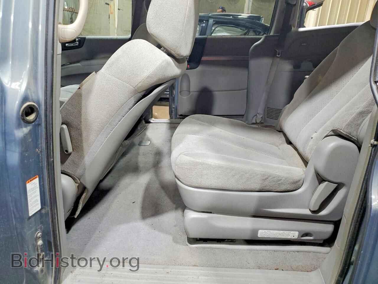 2007 HYUNDAI ENTOURAGE - VIN: KNDMC233676032047 - Фото 11