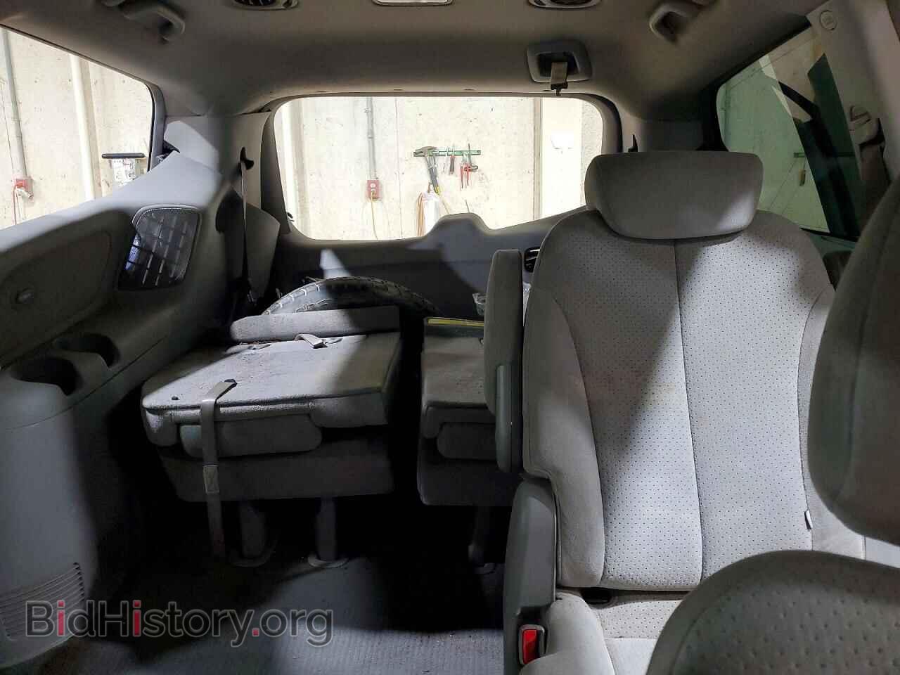 2007 HYUNDAI ENTOURAGE - VIN: KNDMC233676032047 - Фото 10