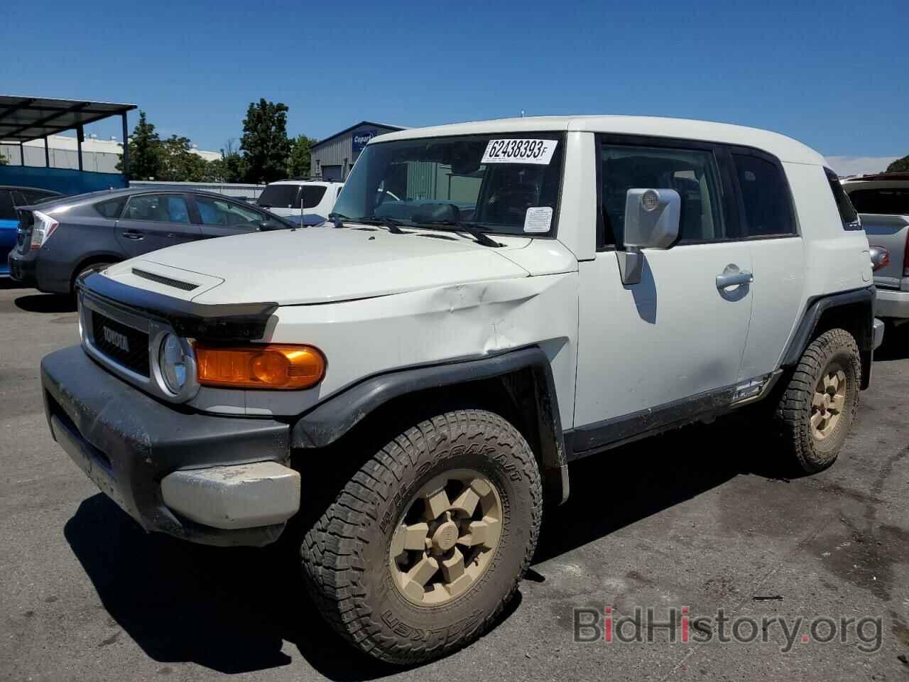 Toyota FJ Cruiser 2013