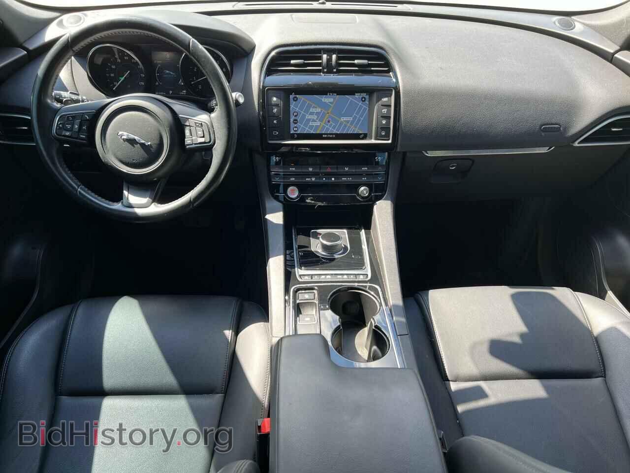 2017 JAGUAR F-PACE - VIN: SADCJ2BVXHA489001 - Фото 9