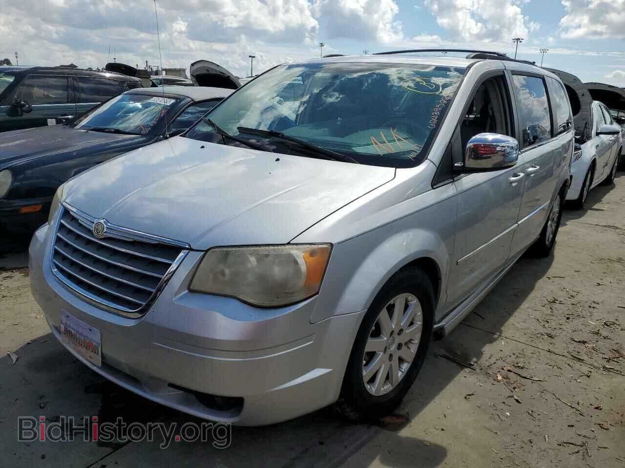 2010 CHRYSLER MINIVAN - VIN: 2A4RR5DX3AR151868 - Фото 2