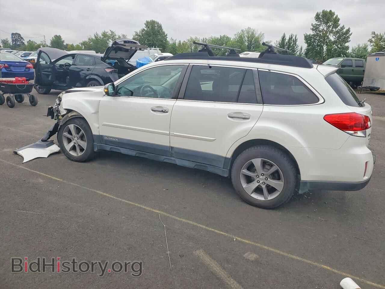 2014 SUBARU OUTBACK - VIN: 4S4BRBPC7E3255109 - Фото 2