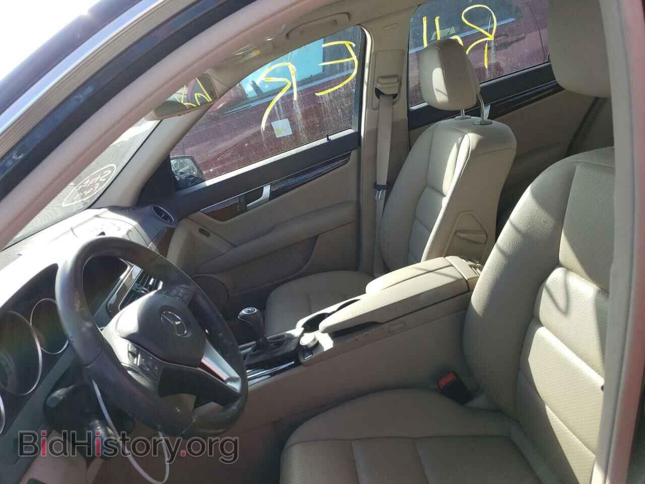 2012 MERCEDES-BENZ C-CLASS - VIN: WDDGF4HB2CA598865 - Фото 5