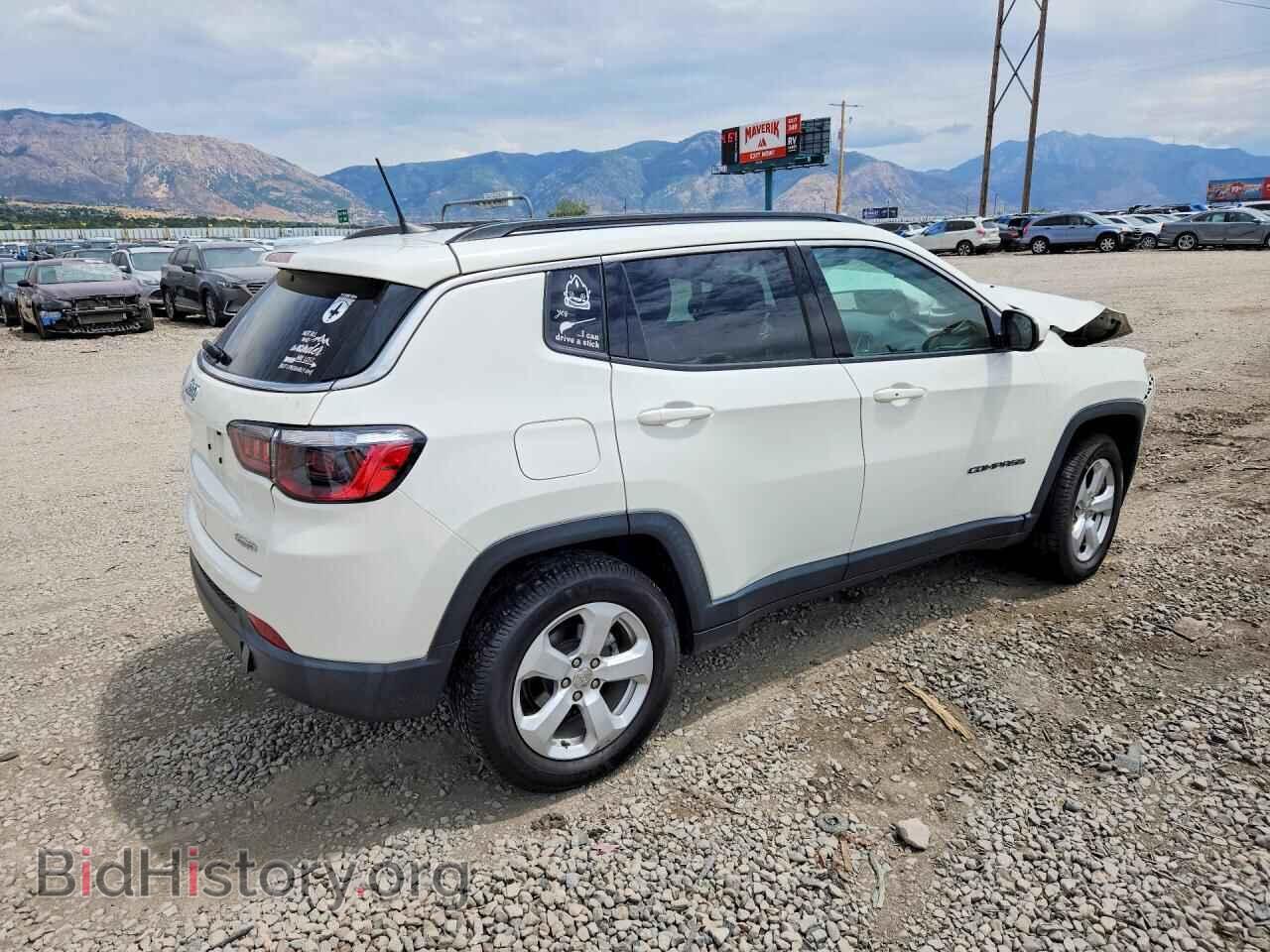 2018 JEEP COMPASS - VIN: 3C4NJDBBXJT342424 - Photo 3