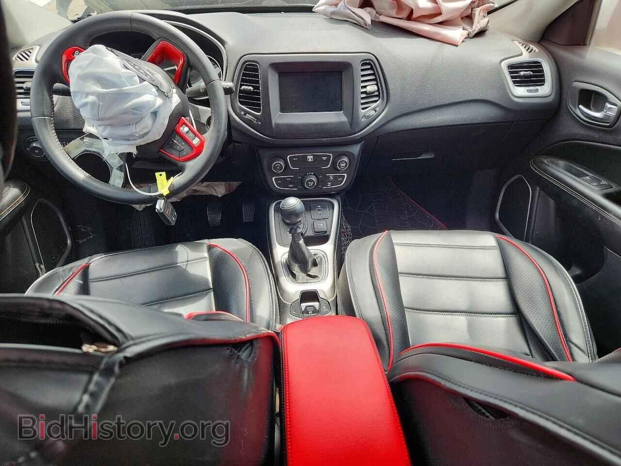 2018 JEEP COMPASS - VIN: 3C4NJDBBXJT342424 - Photo 8