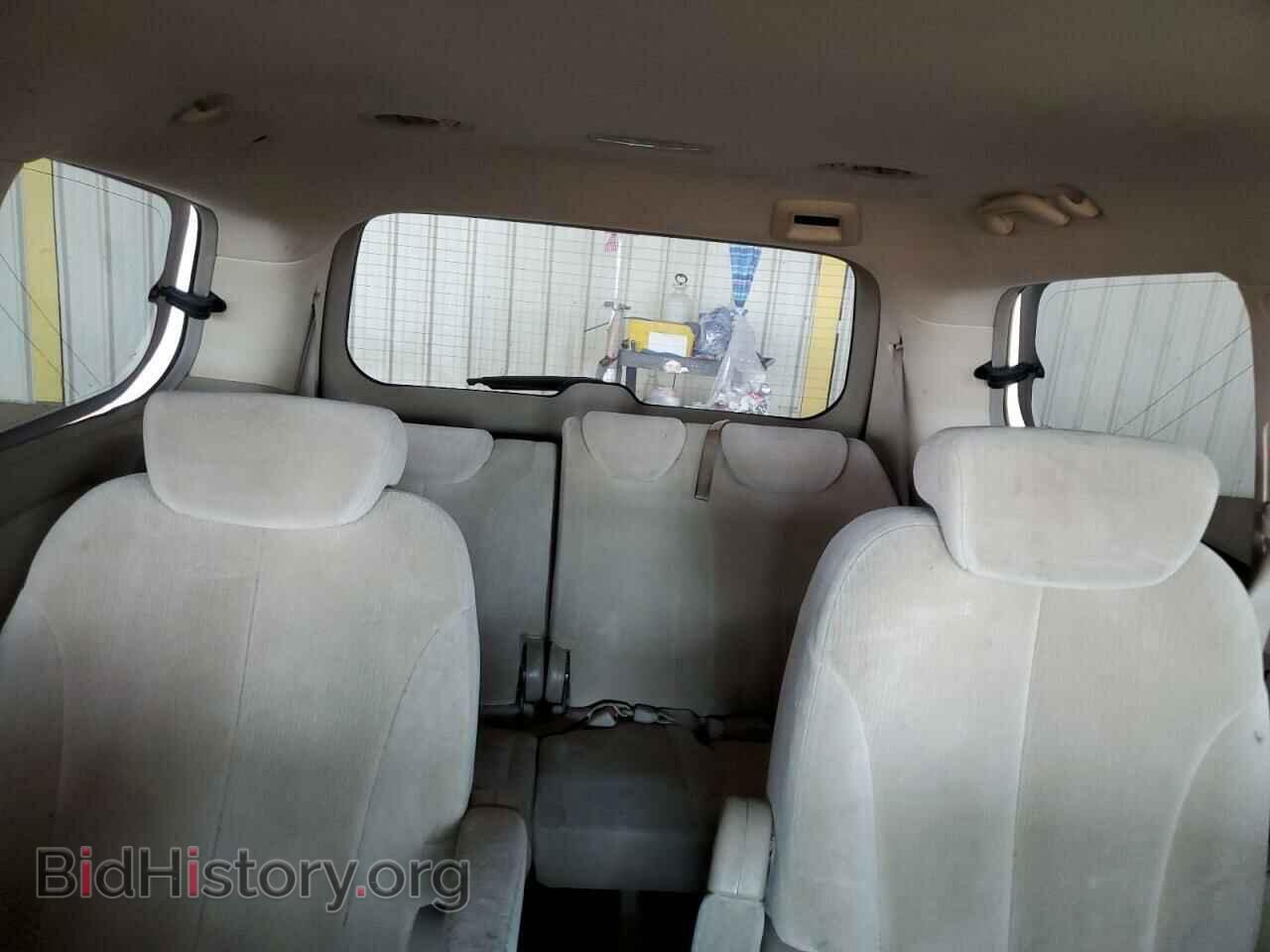 2007 KIA All Models - VIN: KNDMB233176111466 - Фото 10