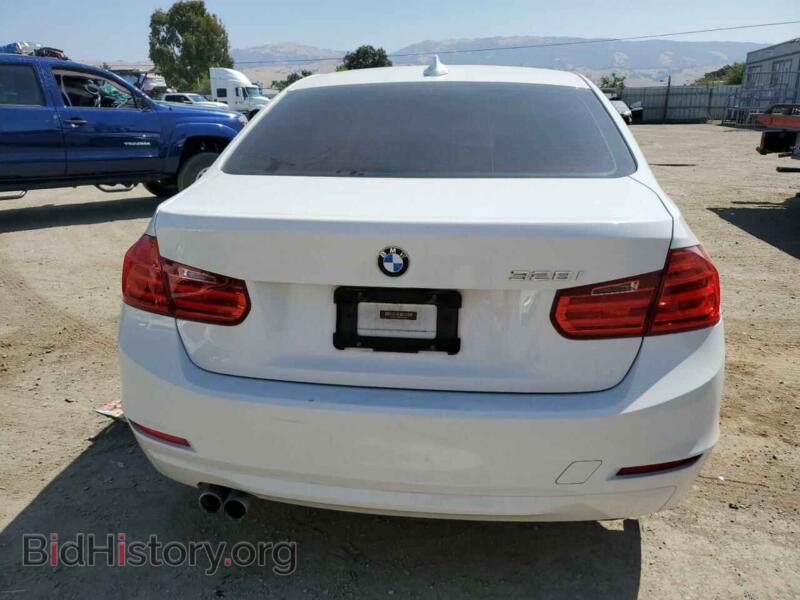 2014 BMW 3 SERIES (VIN WBA3C1C5XEK106434) — фото 6 из 12