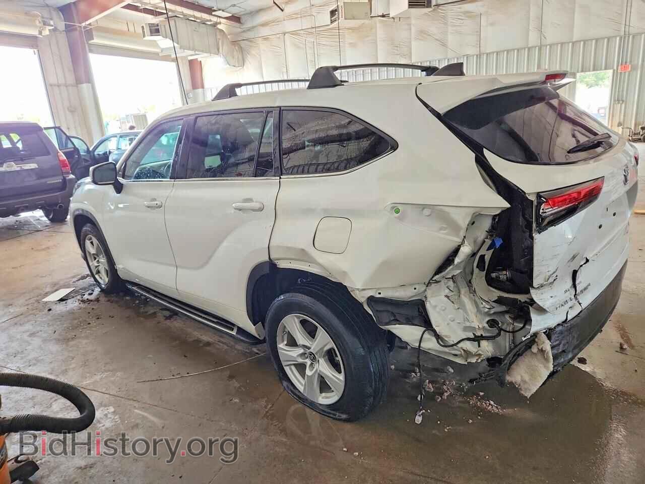 2023 TOYOTA HIGHLANDER - VIN: 5TDKDRAH9PS032152 - Photo 2