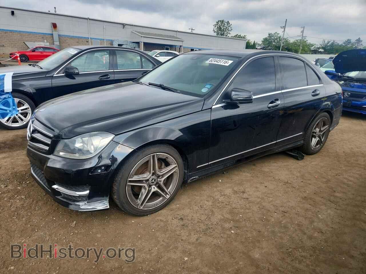 Фотография WDDGF8AB5EA940524 - MERCEDES-BENZ C-CLASS 2014