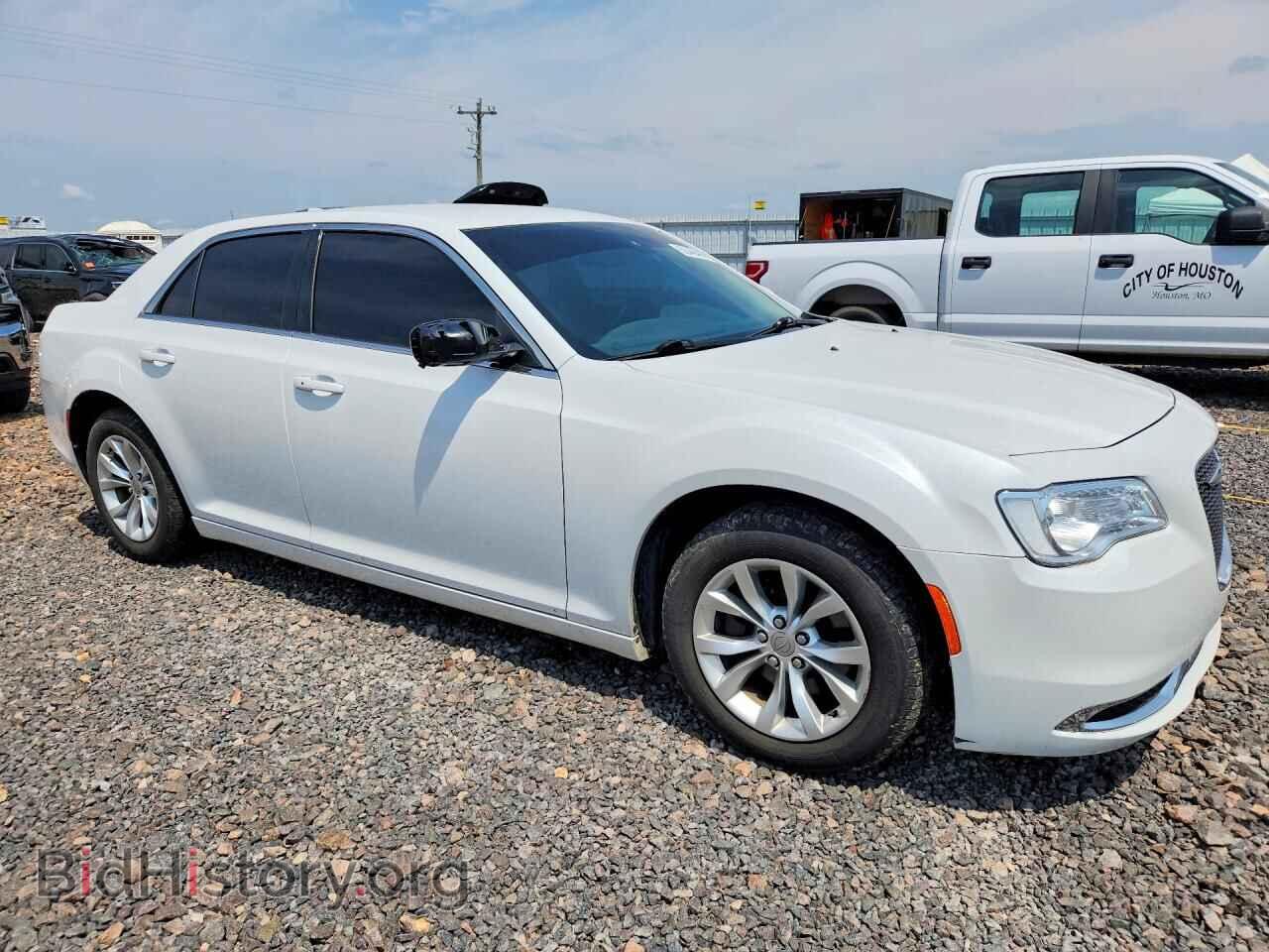 2015 CHRYSLER 300 - VIN: 2C3CCAAG0FH766602 - Фото 4