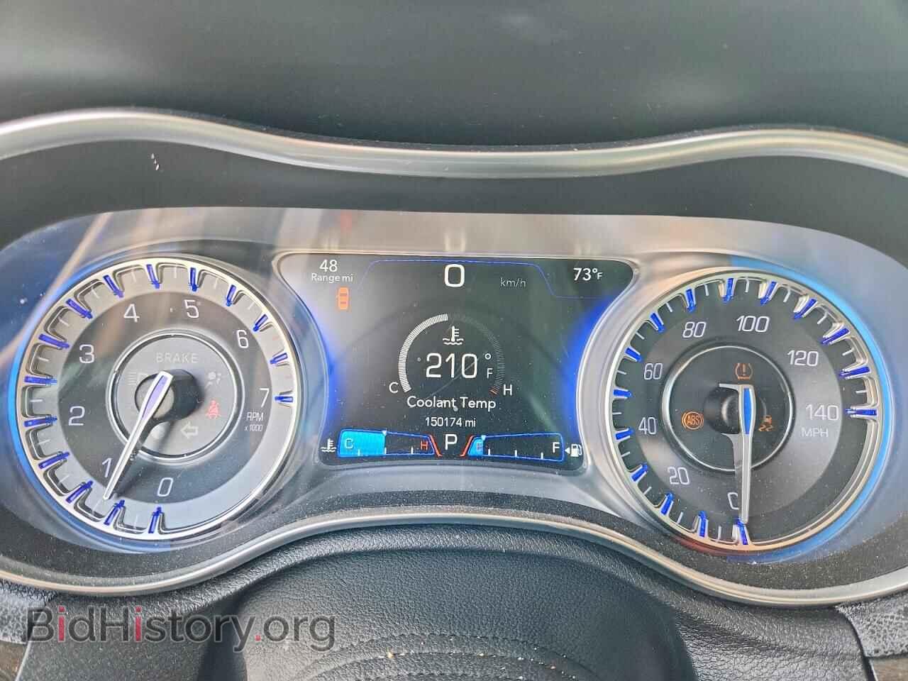 2015 CHRYSLER 300 - VIN: 2C3CCAAG0FH766602 - Фото 9