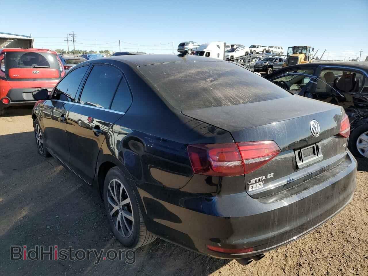 2017 VOLKSWAGEN JETTA - VIN: 3VWDB7AJ9HM392820 - Фото 3