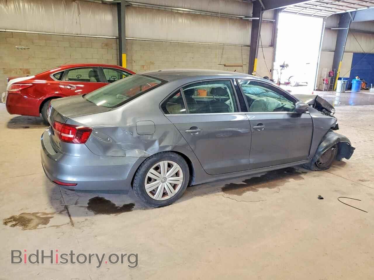 2017 VOLKSWAGEN JETTA - VIN: 3VW2B7AJ6HM228870 - Фото 3