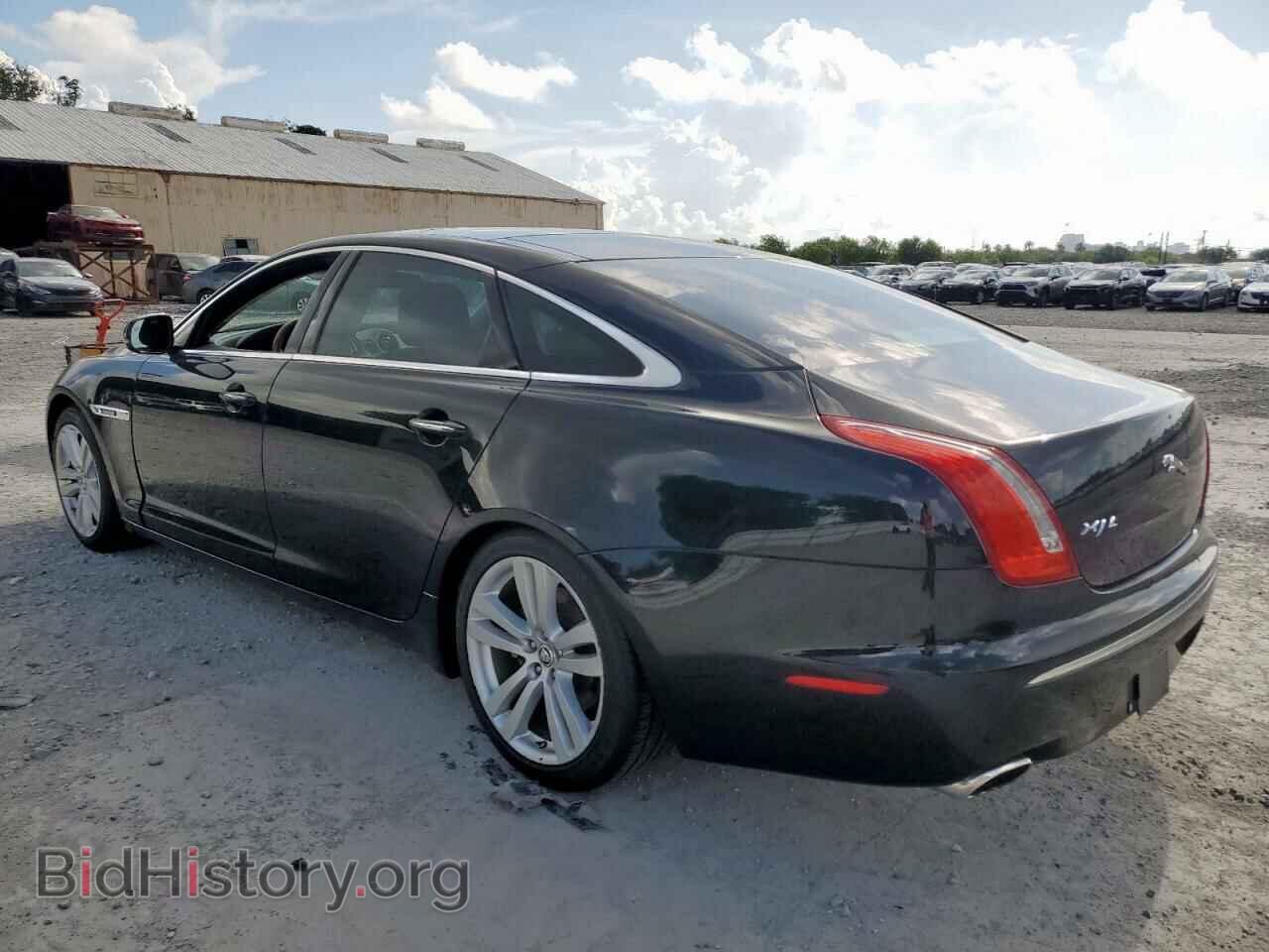 2012 JAGUAR XJ - VIN: SAJWA2GB7CLV37656 - Фото 2