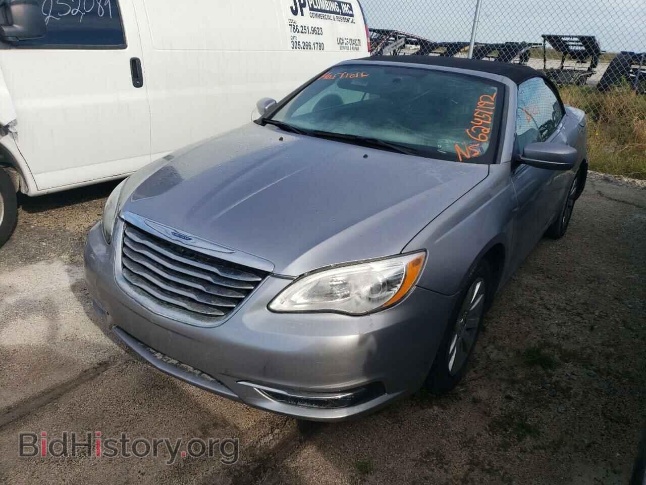 2013 CHRYSLER 200 - VIN: 1C3BCBEB6DN560091 - Фото 2