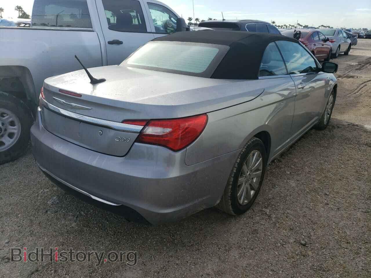 2013 CHRYSLER 200 - VIN: 1C3BCBEB6DN560091 - Фото 4