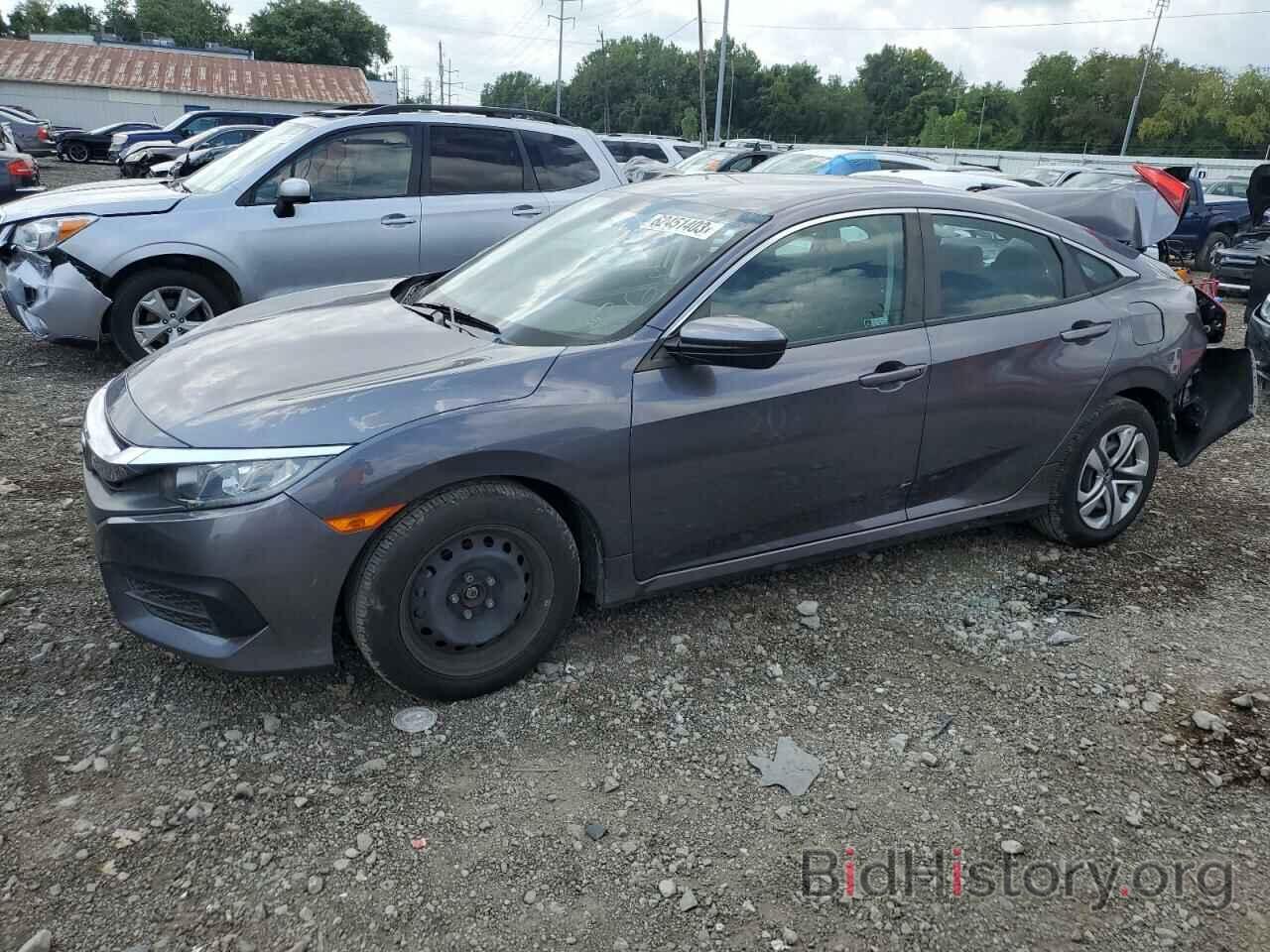 Photo 19XFC2F58JE028685 - HONDA CIVIC 2018