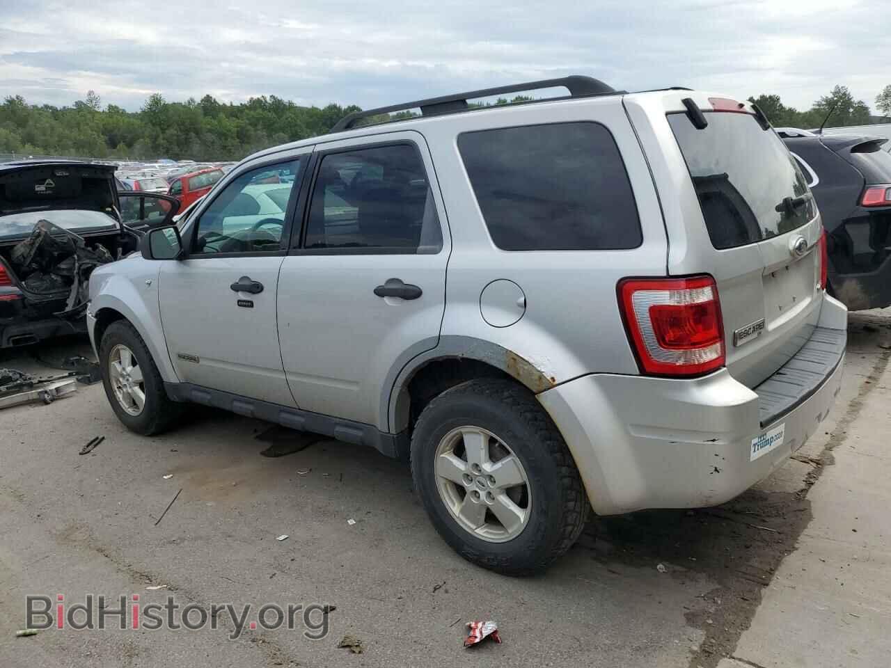 2008 FORD ESCAPE - VIN: 1FMCU93128KE48892 - Фото 2
